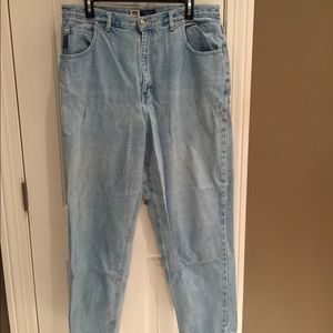 Faded Glory Relaxed Fit jeans